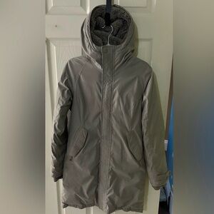 TNA Summit MED Winter Coat Lk New